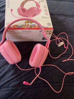 Kirby Pink Wired Headset